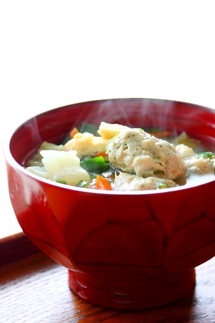 chicken-balls-soymilk-miso-soup