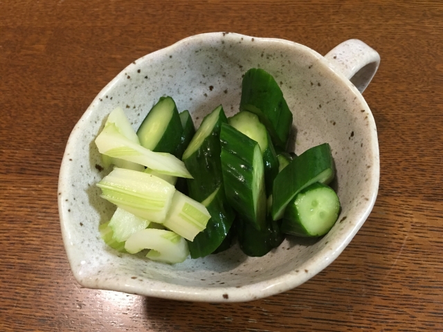 pickled-celery-and-cucumber