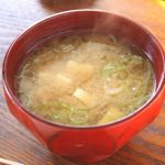 Miso-soup-of-a-potato-and-the-onion
